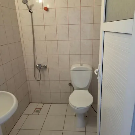 Oeznur 4*