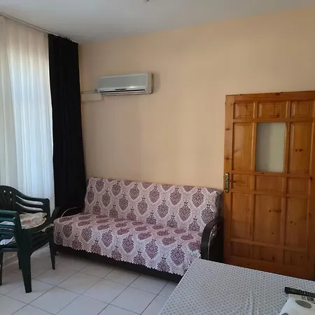 Oeznur 4* Side
