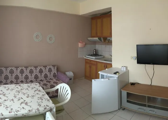 Oeznur 4* Side