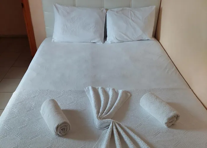 Oeznur 4* Side
