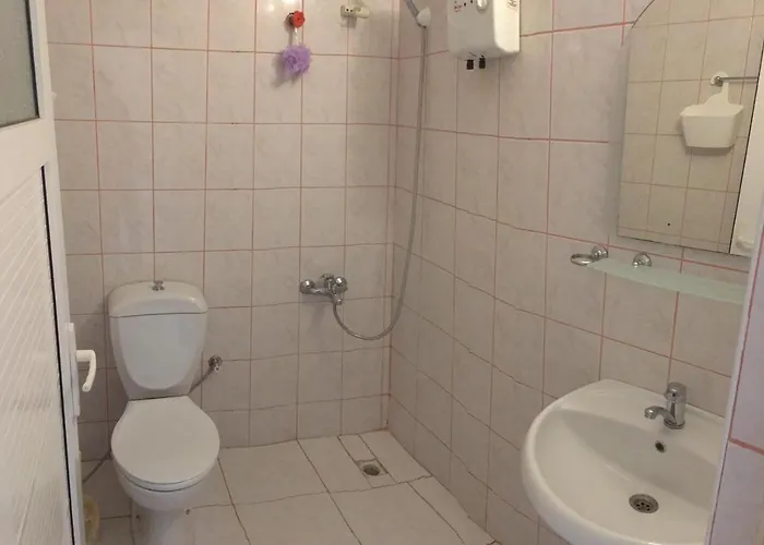 Oeznur 4*