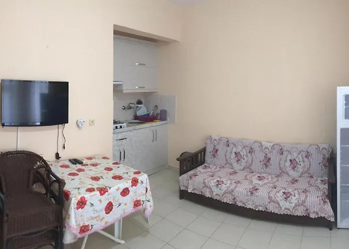 Oeznur Aparthotel