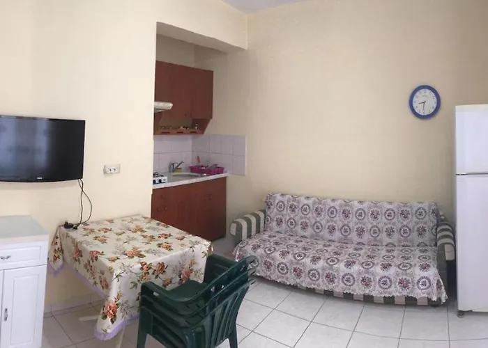 Oeznur Aparthotel 4*