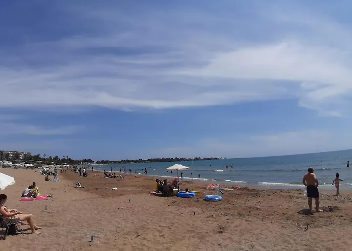 Aparthotel Oeznur 4*